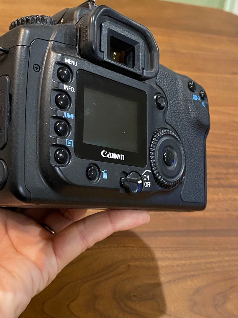 Canon EOS 20D デジタル一眼　EF-s 17-85 動作品※注