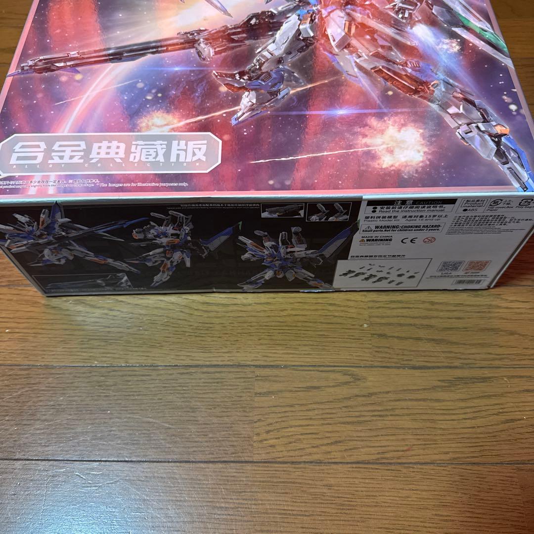 Infinite Genesis デラックス版 1/100 合金フレーム　海外製