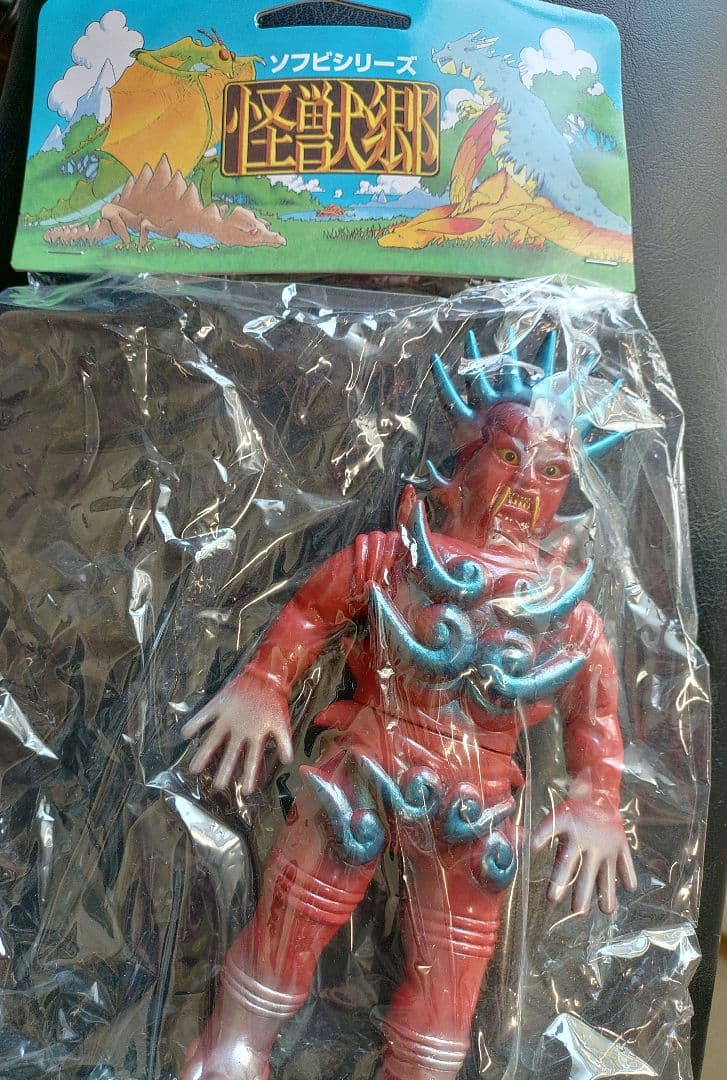 新品やまなや怪獣郷ソフビ二面凶悪怪獣アシュラン　ウルトラマンレオ