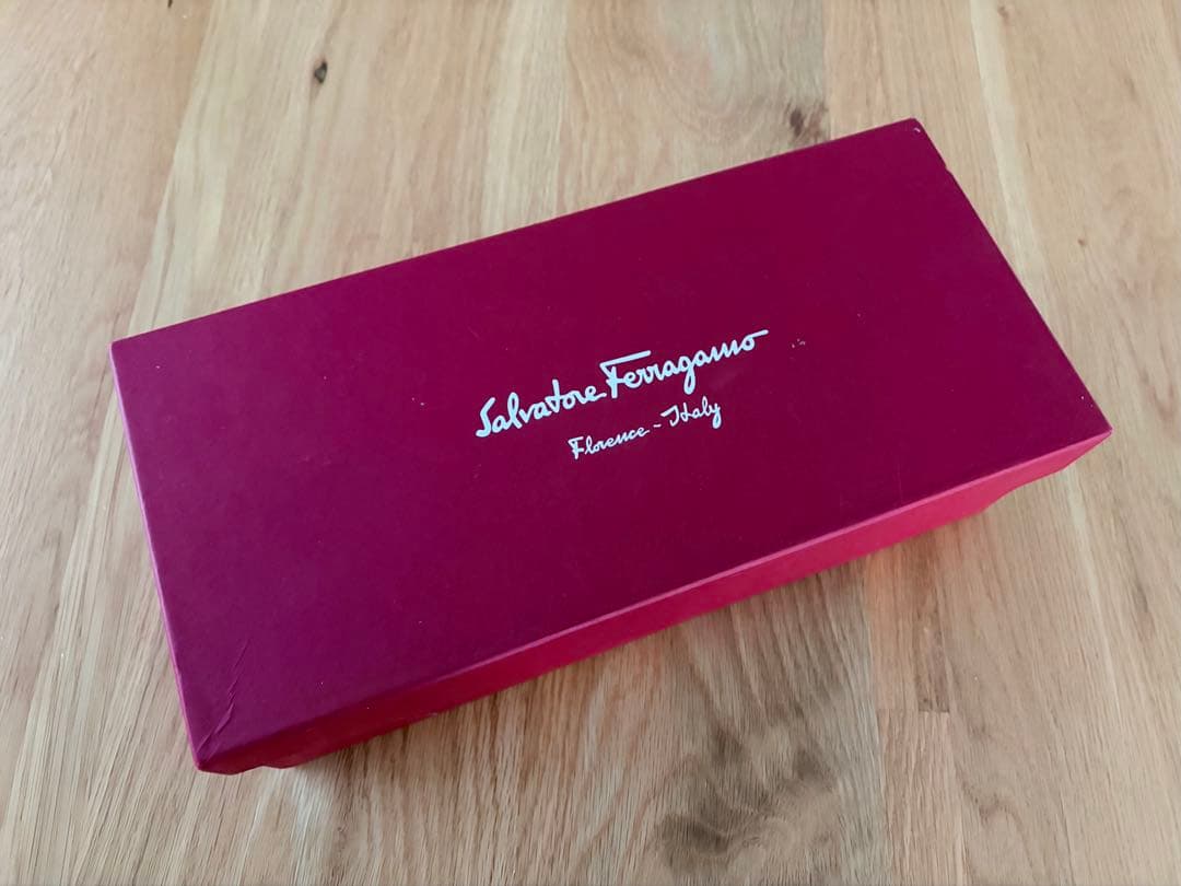 【美品】フェラガモ パンプス IVREA モノトーン 24cm