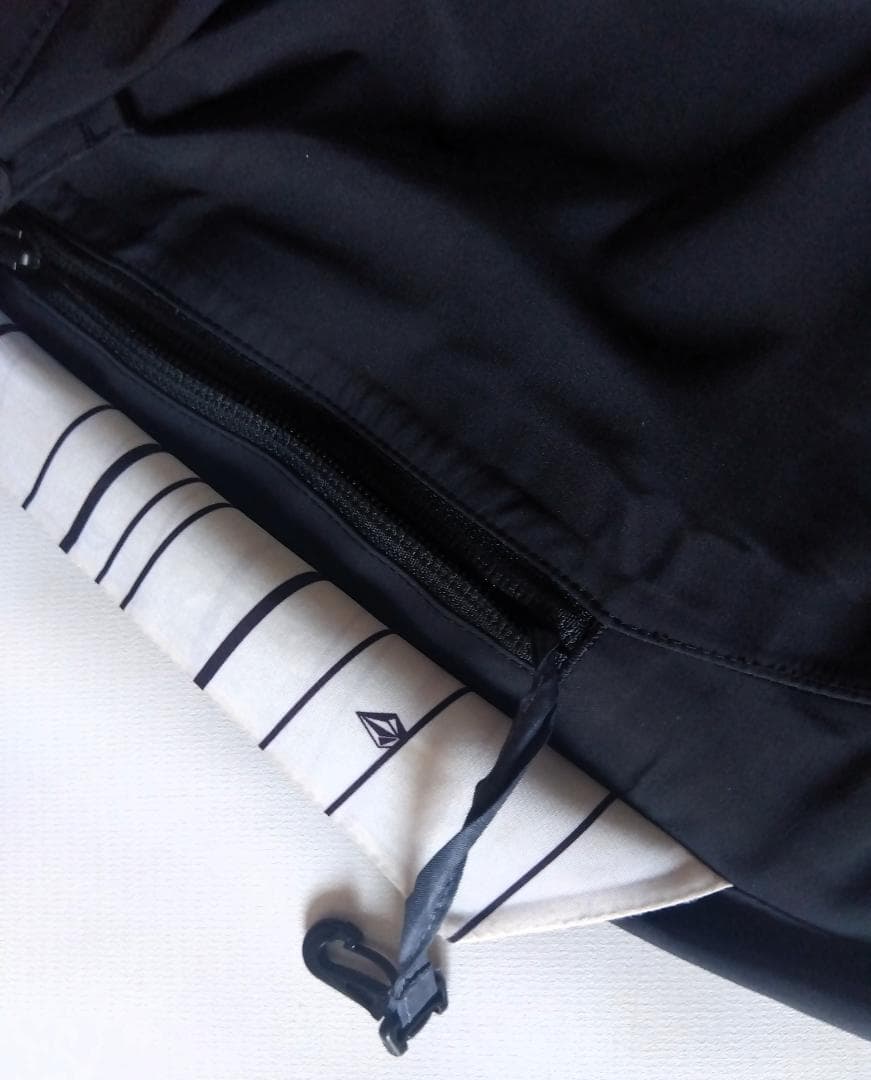 VOLCOM ボルコム GORE-TEX スノーボードパンツ サイズL