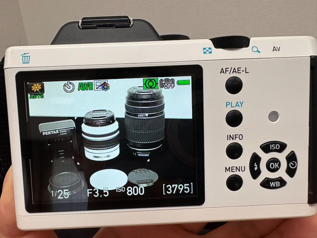 PENTAX K-01 デジタル一眼カメラ レンズ３本セット ホワイト