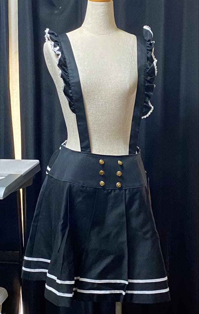 Alice and the Pirates バックリボンプリーツスカート 黒