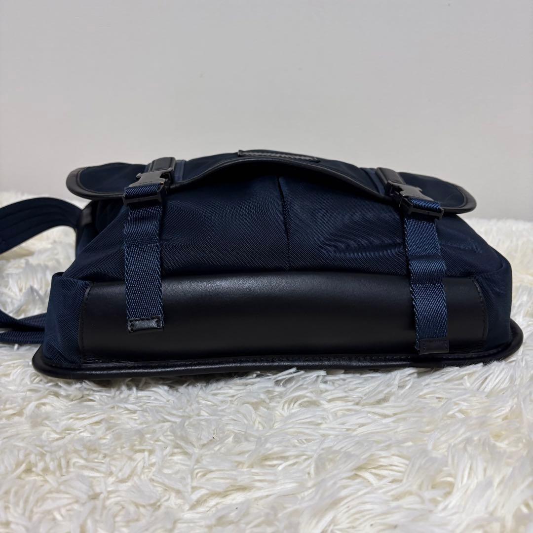 【美品】ラルフローレン ショルダーバッグ メッセンジャー ネイビー