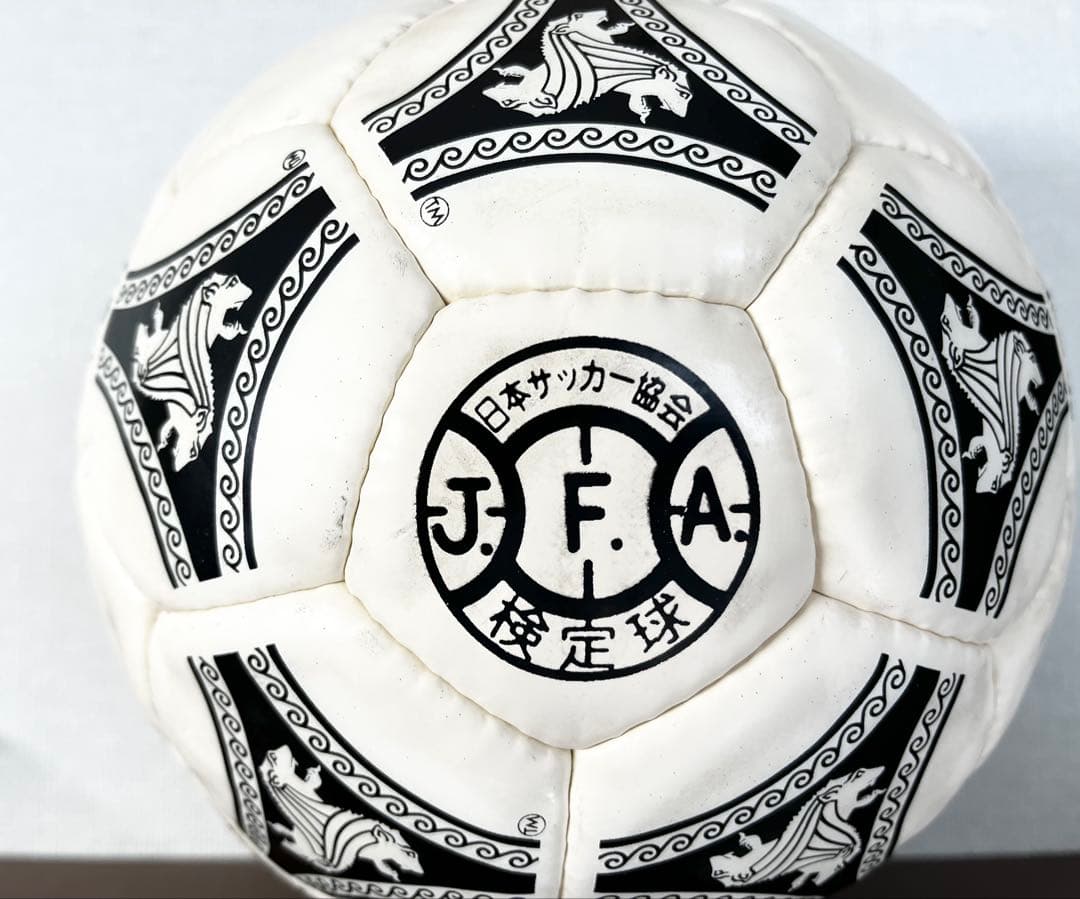 adidas Wカップ公式ボール　イタリア大会　1990年　アディダス