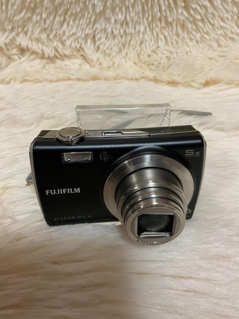 【簡易動作確認済】FUJIFILM FinePixF100fd ブラックコンデジ