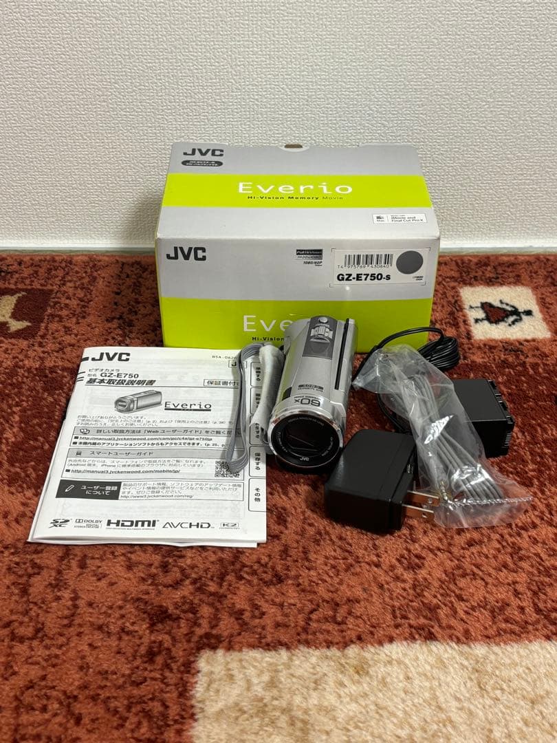 JVC Everio GZ-E750-S ビデオカメラ 本体