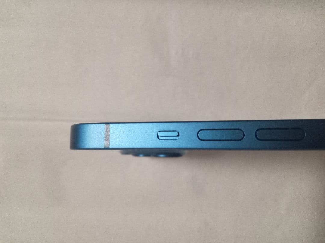 【美品】Apple iPhone 13 本体 ブルー 256GB