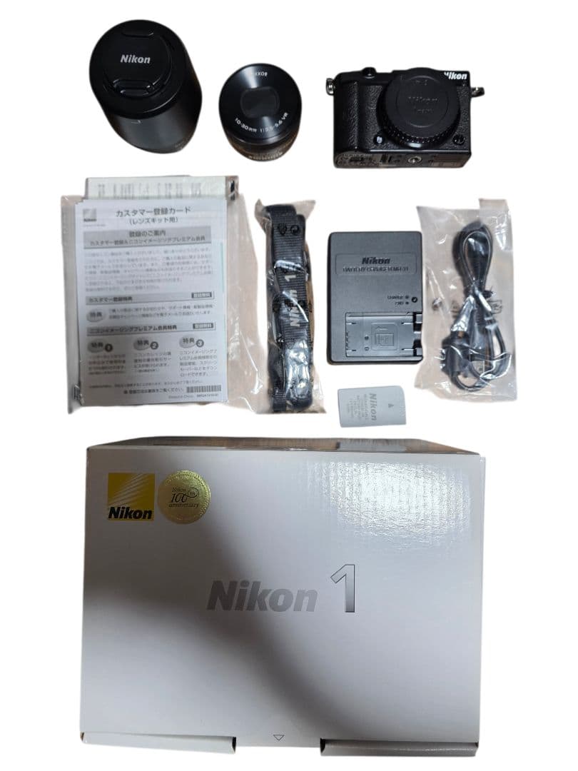 ショット数少なめ　Nikon1 J5 ダブルズームキッド　ニコン1 J5