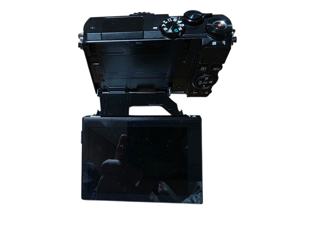 ショット数少なめ　Nikon1 J5 ダブルズームキッド　ニコン1 J5