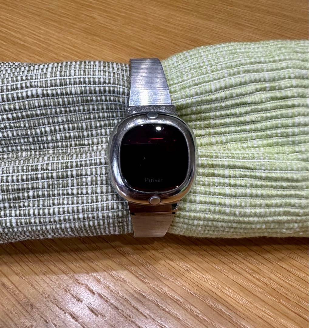 Hamilton Pulsar 腕時計