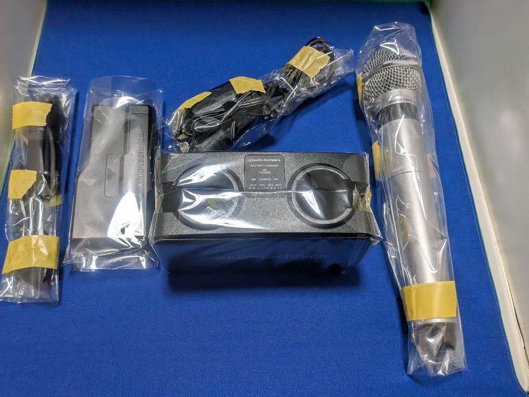 美品 完動品 オーディオテクニカ3点セット マイク、充電器