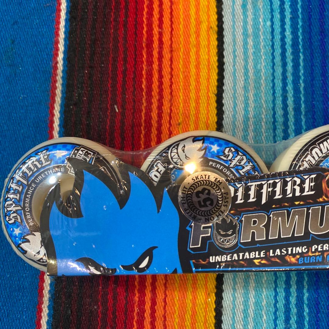 Spitfire Formula Four 99 Duro コニカルフル53mm