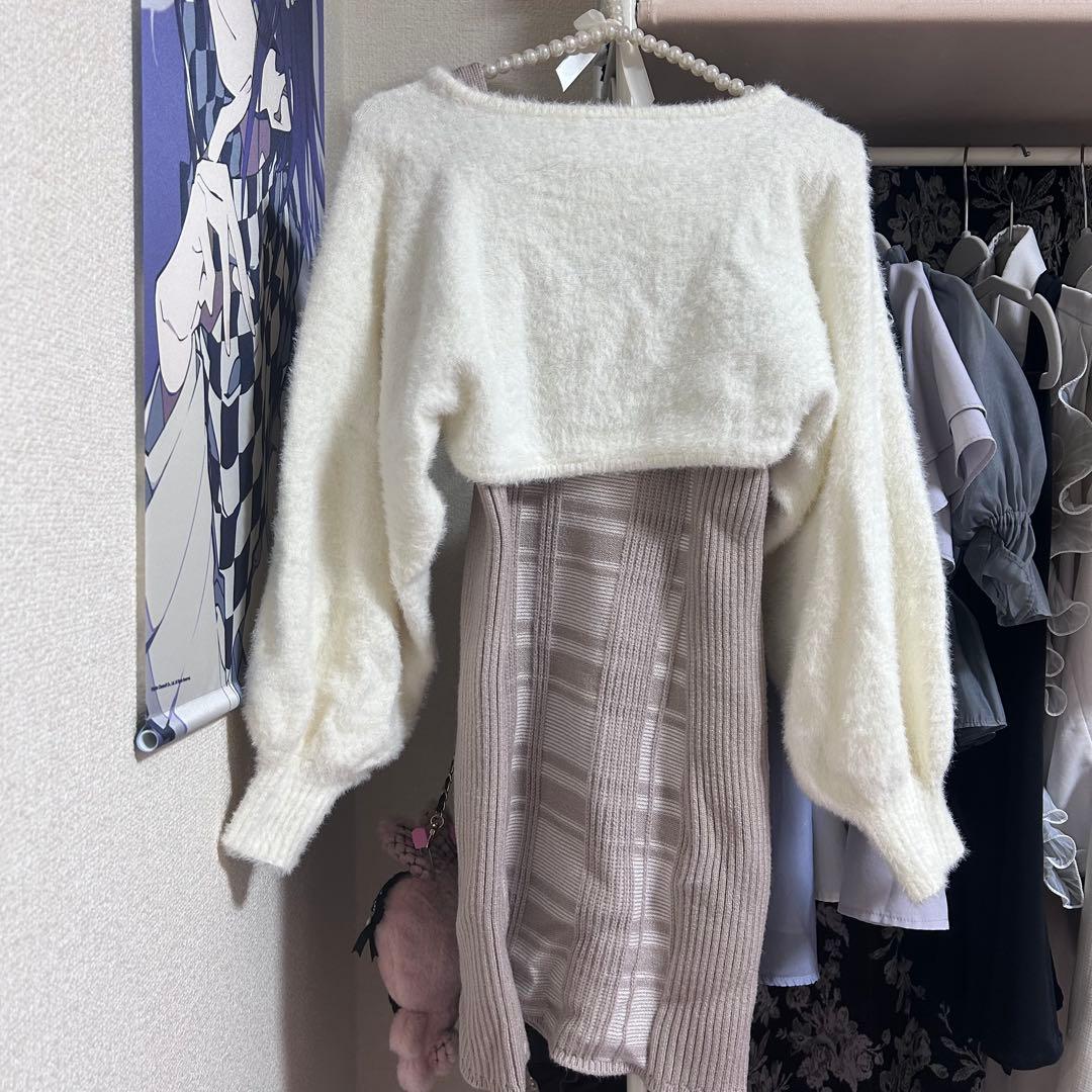 リップサービス リボンフェザーアンサンブルニットワンピース