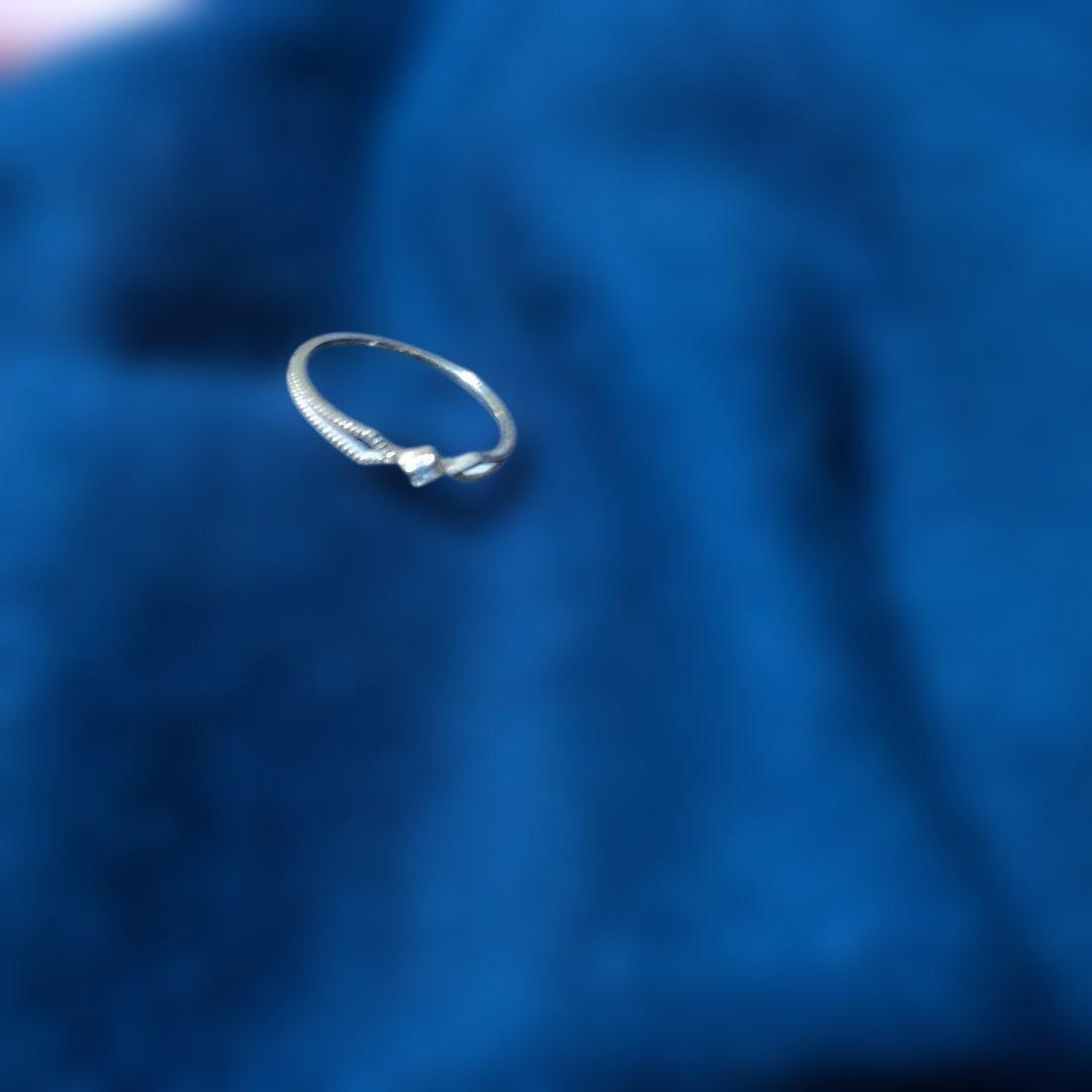 １月末まで！！【ete】Ｋ１８イエローゴールドダイヤリング　９号