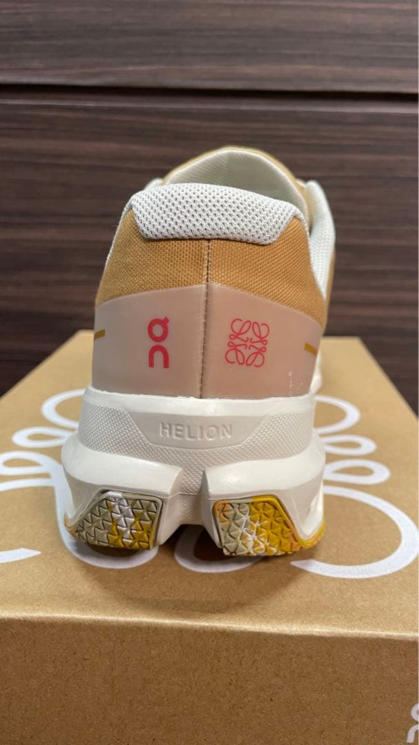 Loewe ロエベxOn クラウドベンチャーサイズ44 スニーカー