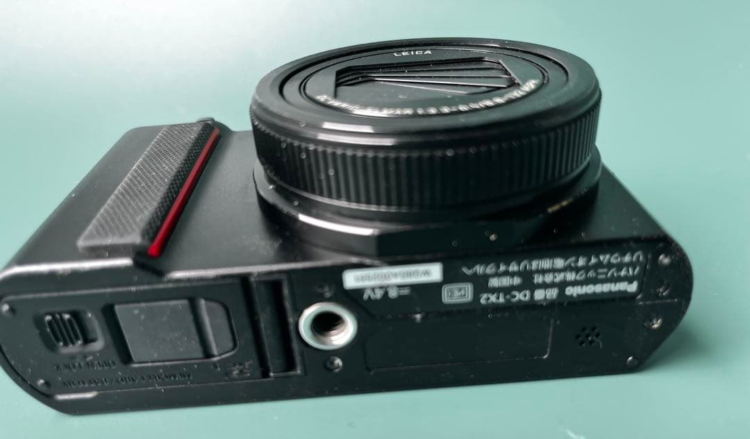 Panasonie コンパクトデジタルカメラ LUMIX品番 DC-TX2