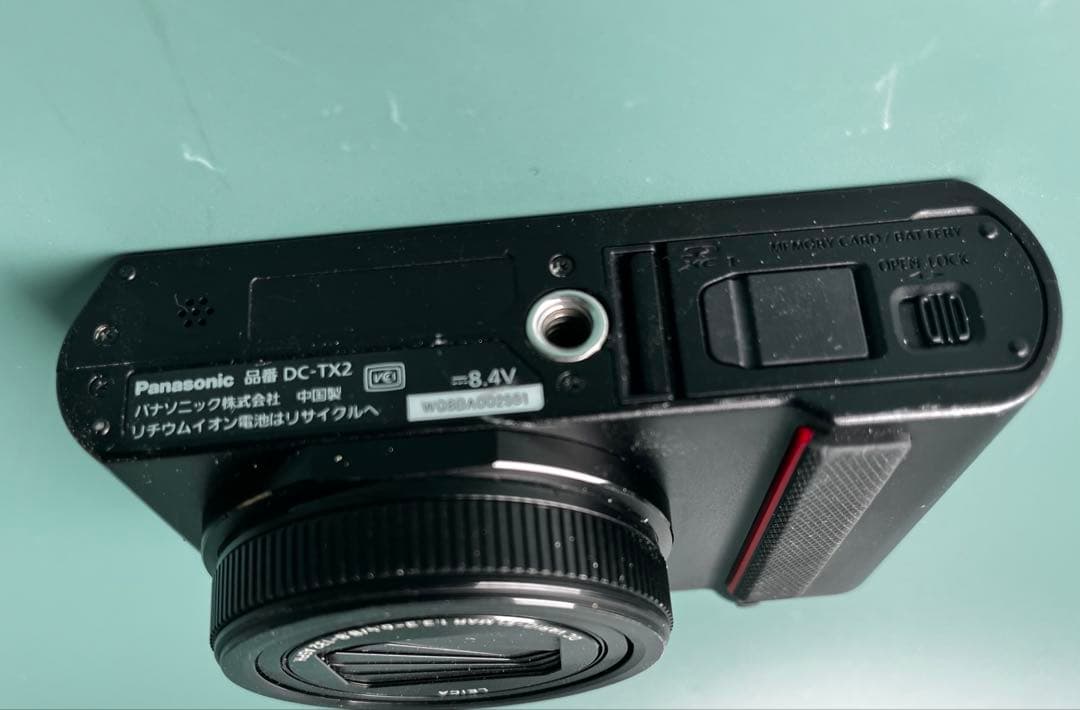 Panasonie コンパクトデジタルカメラ LUMIX品番 DC-TX2