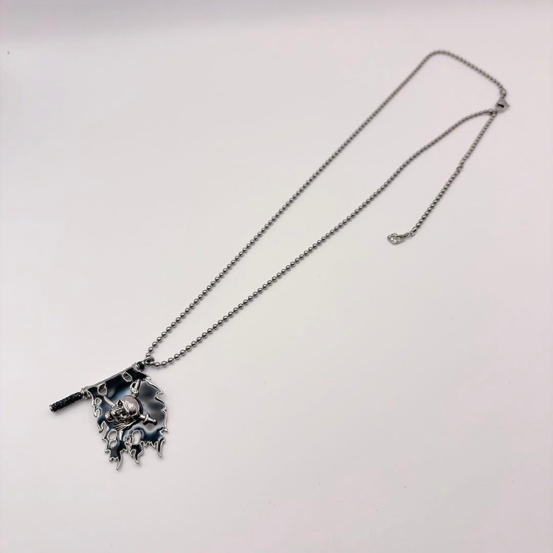 スワロフスキー　ネックレス　パイレーツオブカリビアン　海賊旗モチーフ　ドクロ