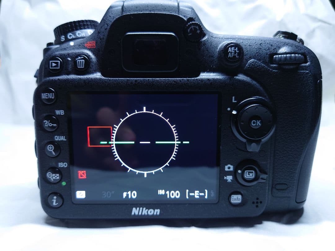 Nikon D7100 デジタル一眼レフカメラ