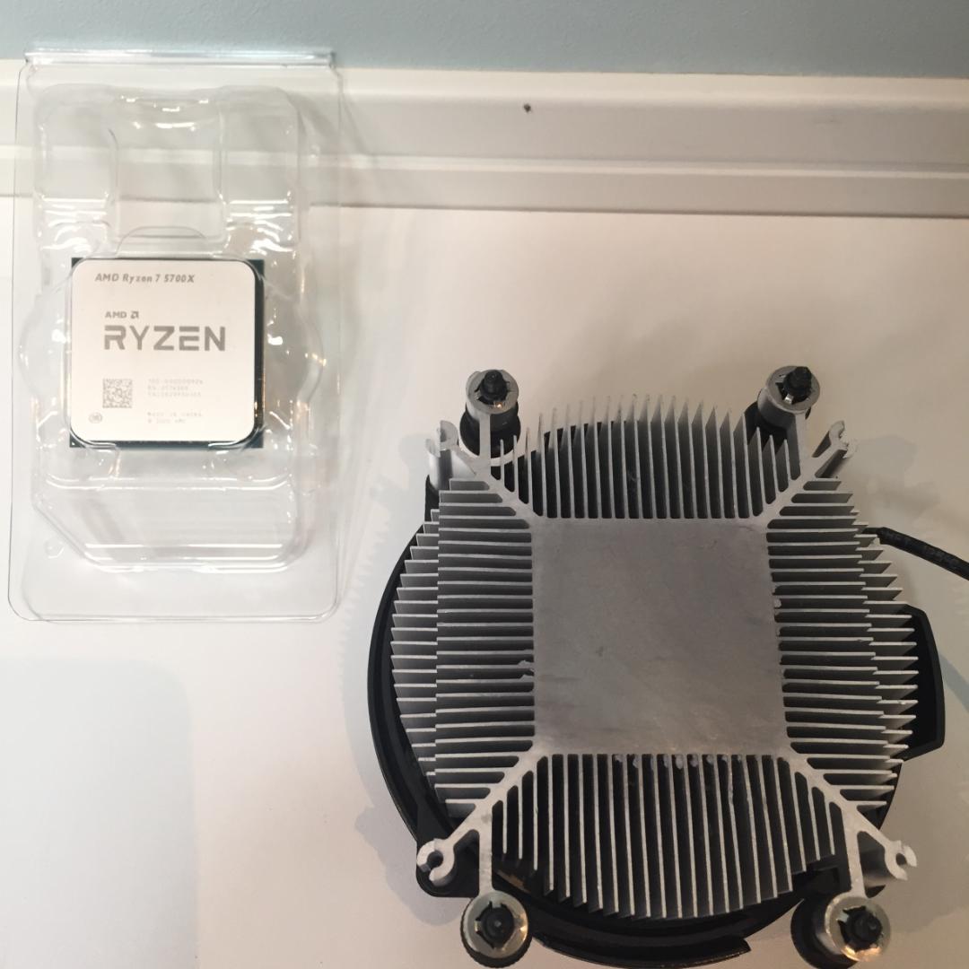 最終【新品未使用品】AMD Ryzen 7 5700X バルク品 おまけ付