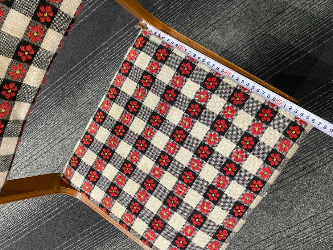 レトロ　レトロポップ　チェア　椅子　昭和　かわいい