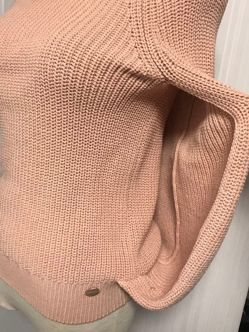 ひろりん　モラビトニットトップス　変形ノースブ　貝ロゴプレート　上質ウール