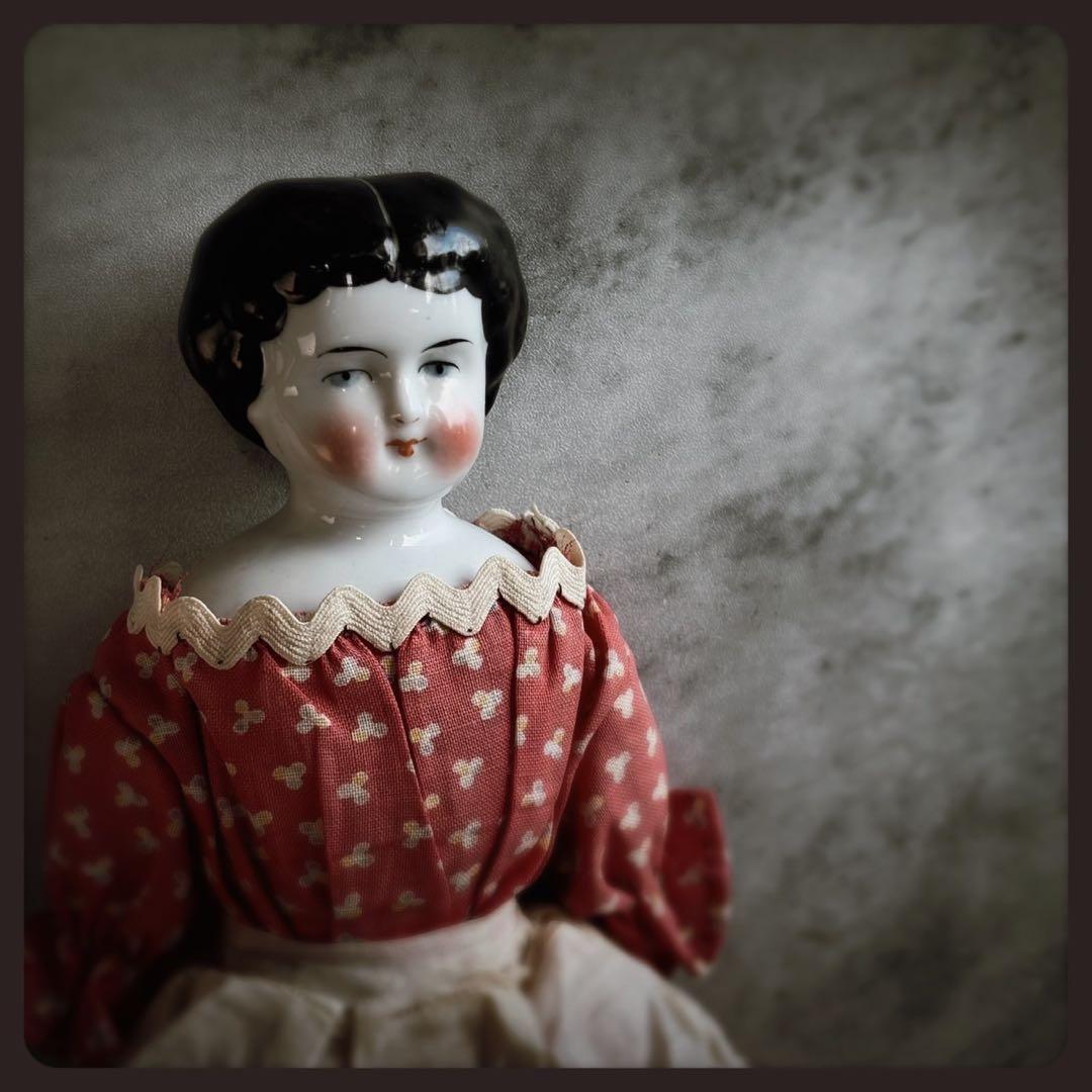 アンティーク チャイナヘッドドール　 クラシカルスタイル ビスクドール