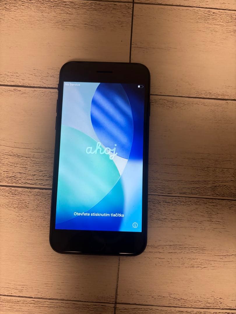 Apple iPhone SE第3世 美品　 ジャンク品　SIMフリー