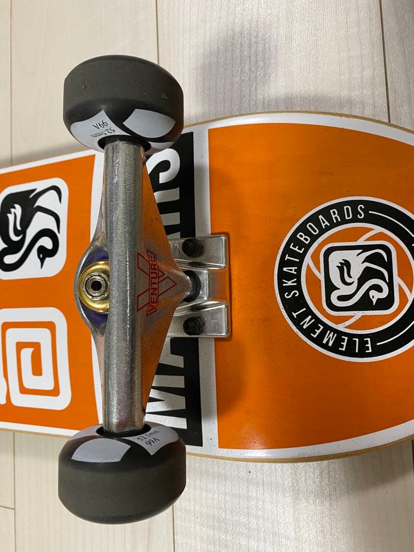 【美品】コンプリートスケボースリー ウェザー