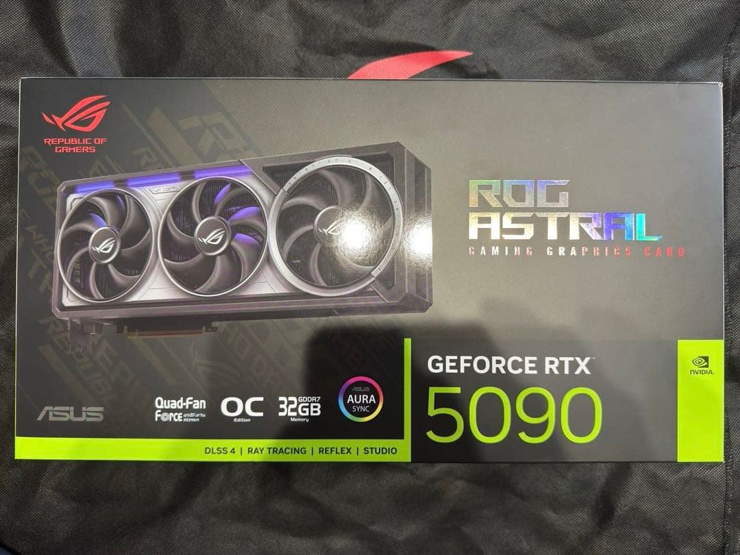 グラフィックボード・グラボ・ビデオカード ASUS ROG ASTRAL GeForce RTX 5090 OC
