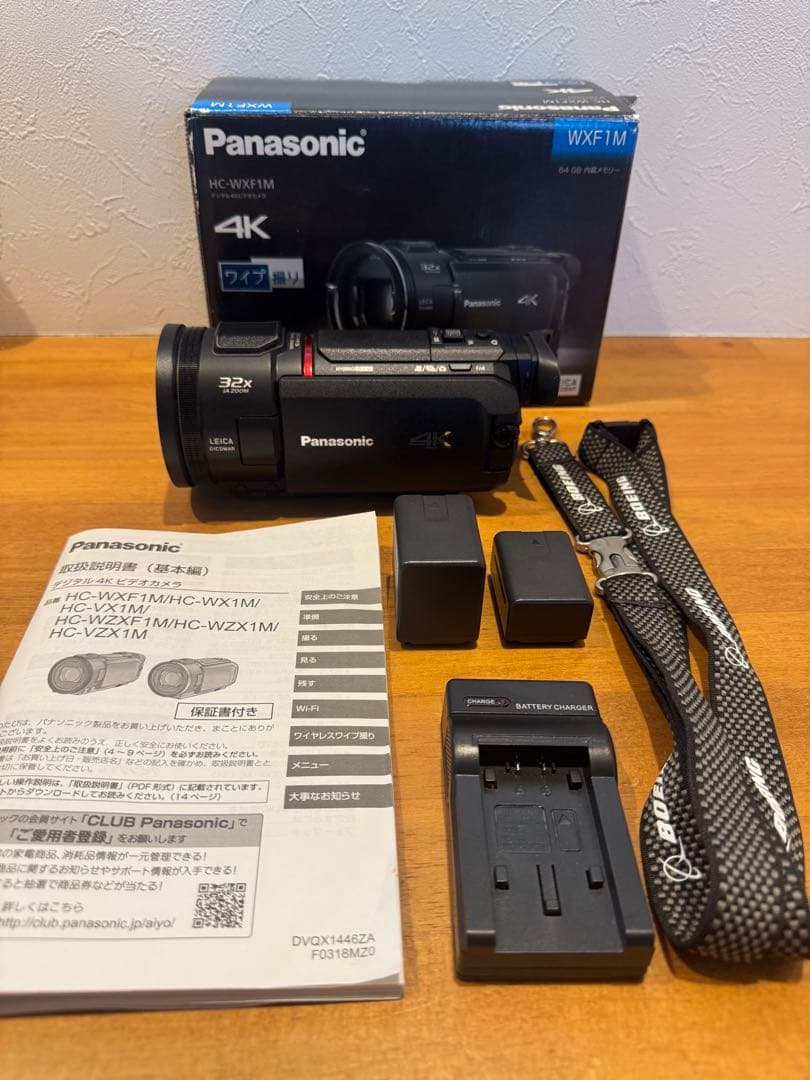 【美品】デジタル4Kビデオカメラ Panasonic HC-WXF1M