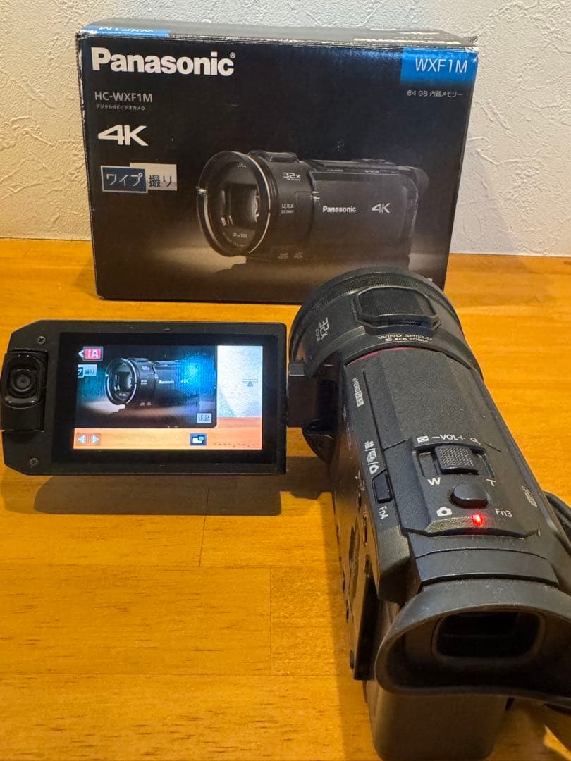 【美品】デジタル4Kビデオカメラ Panasonic HC-WXF1M