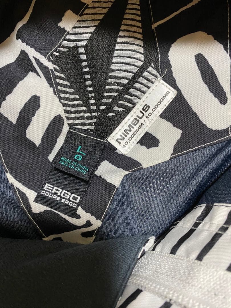 gorilla　ボルコム　スノーボードウェア 男性用