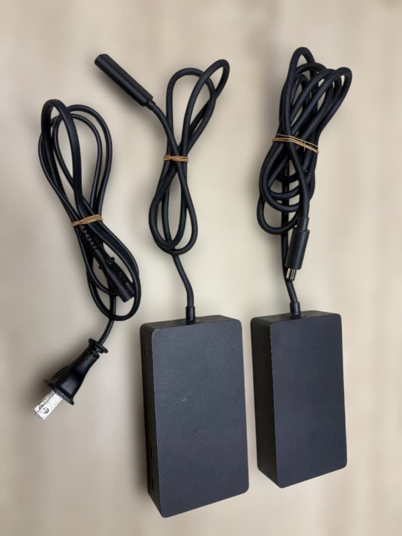 Windowsアクセサリー Microsoft Surface Dock 2