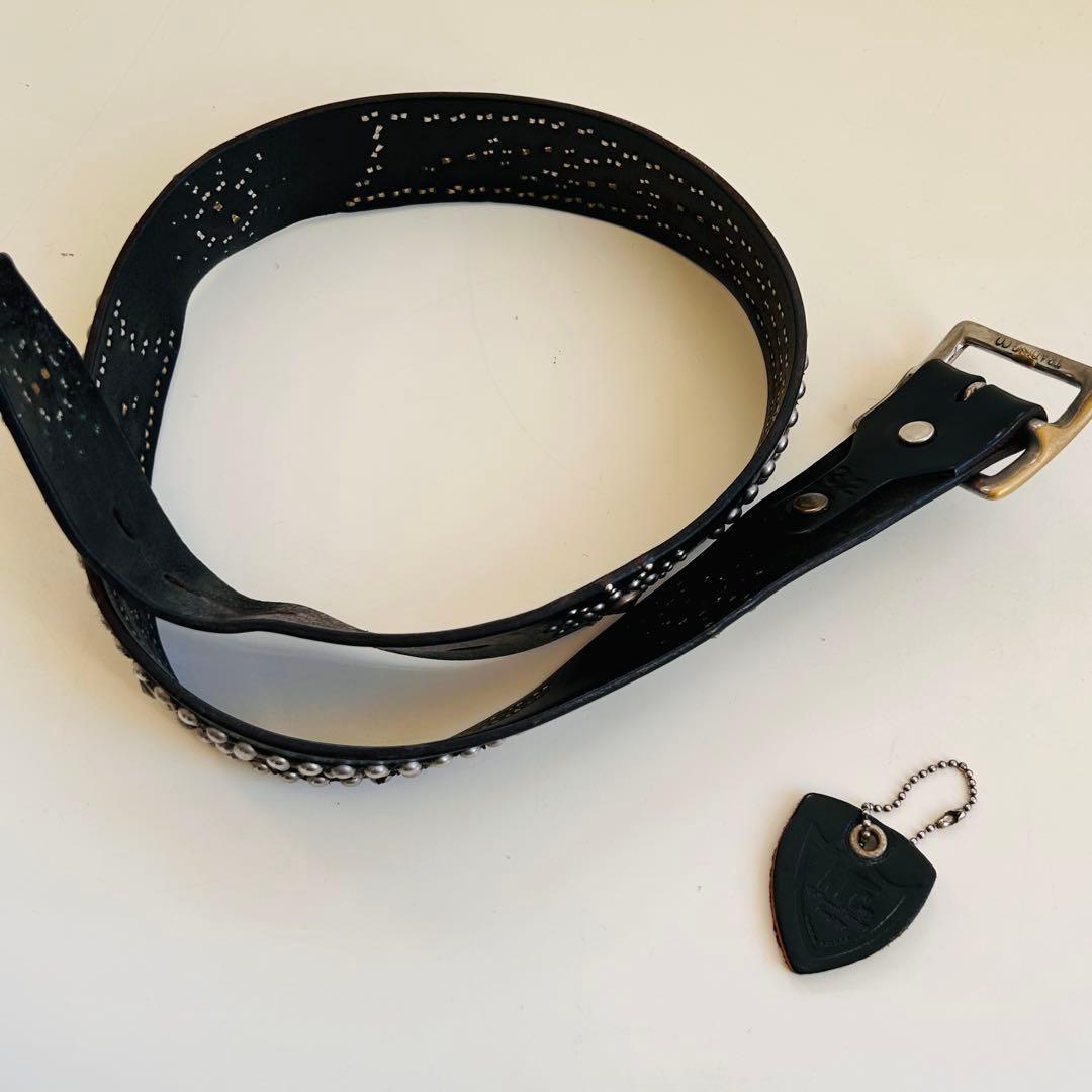 Standard California購入 HTCスタッズベルト チャーム付属