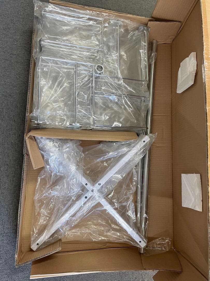 値下げ　新品　4段回転小物掛け　店舗什器