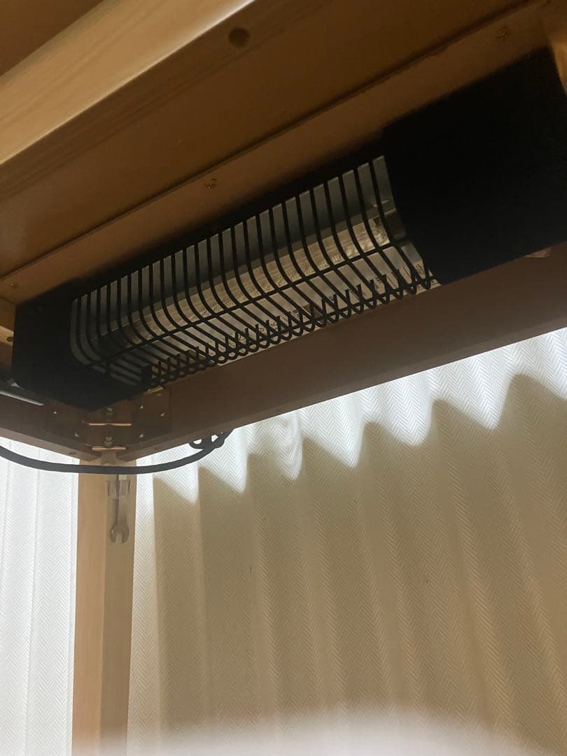 山善　こたつ　デスク　布団レスヒーター搭載 手元コントローラー付　年間使える