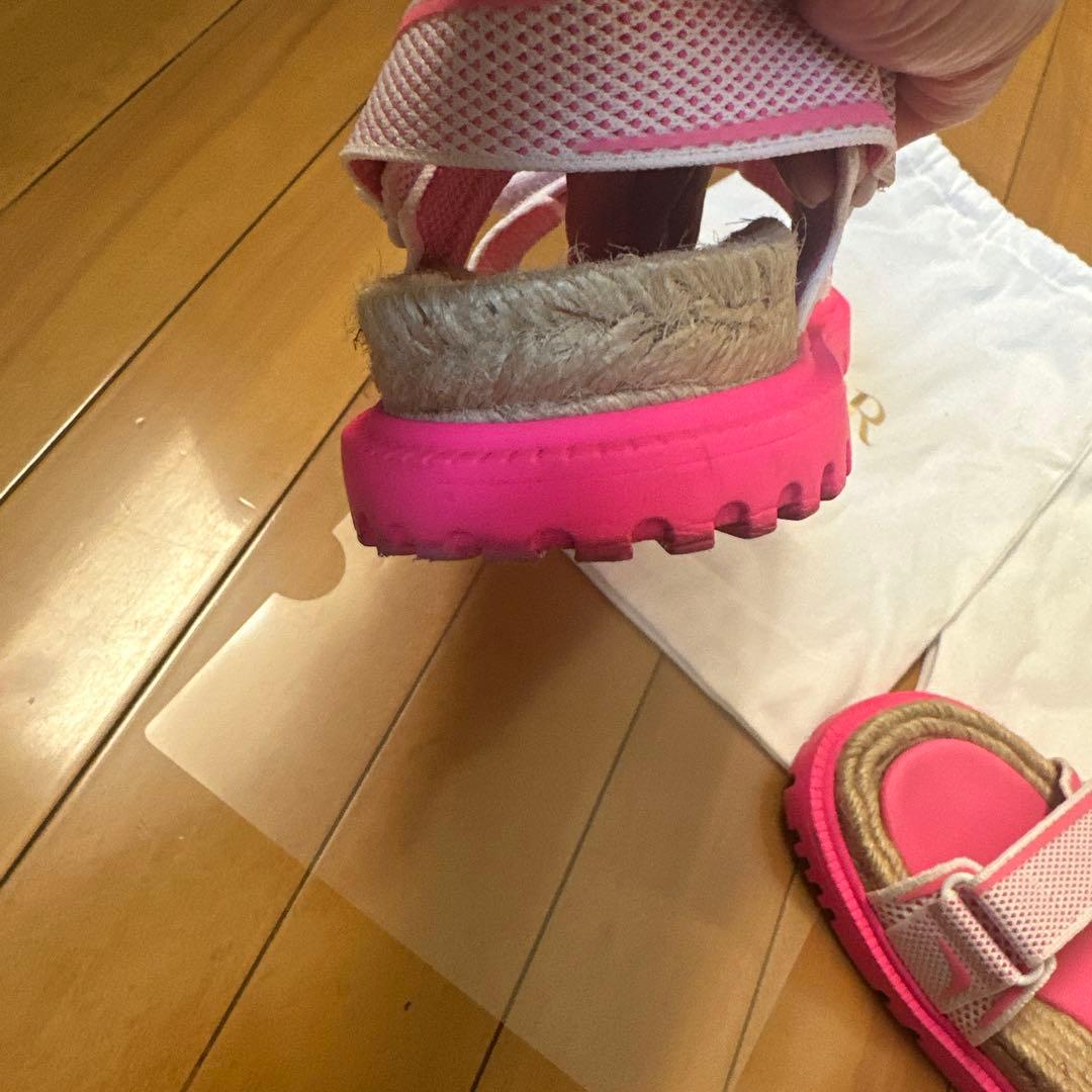 Dior スポーツサンダル ピンク