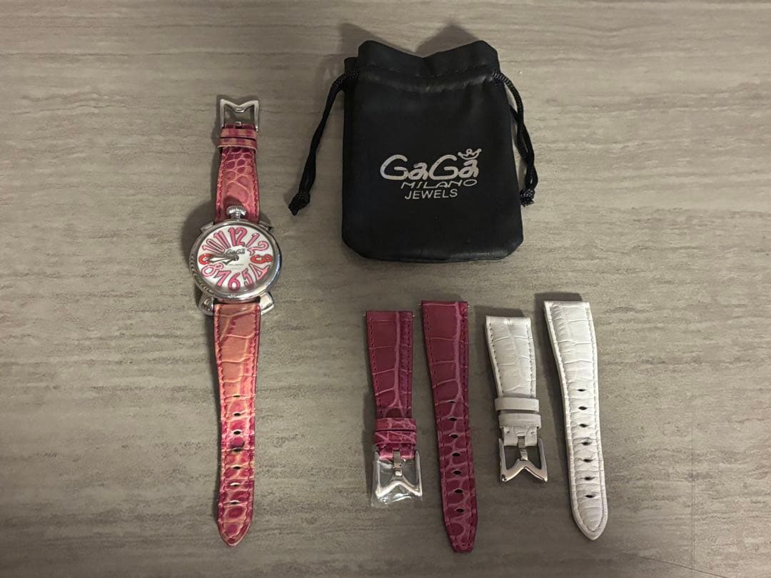 GaGaMILANO 腕時計　ベルト2本付き