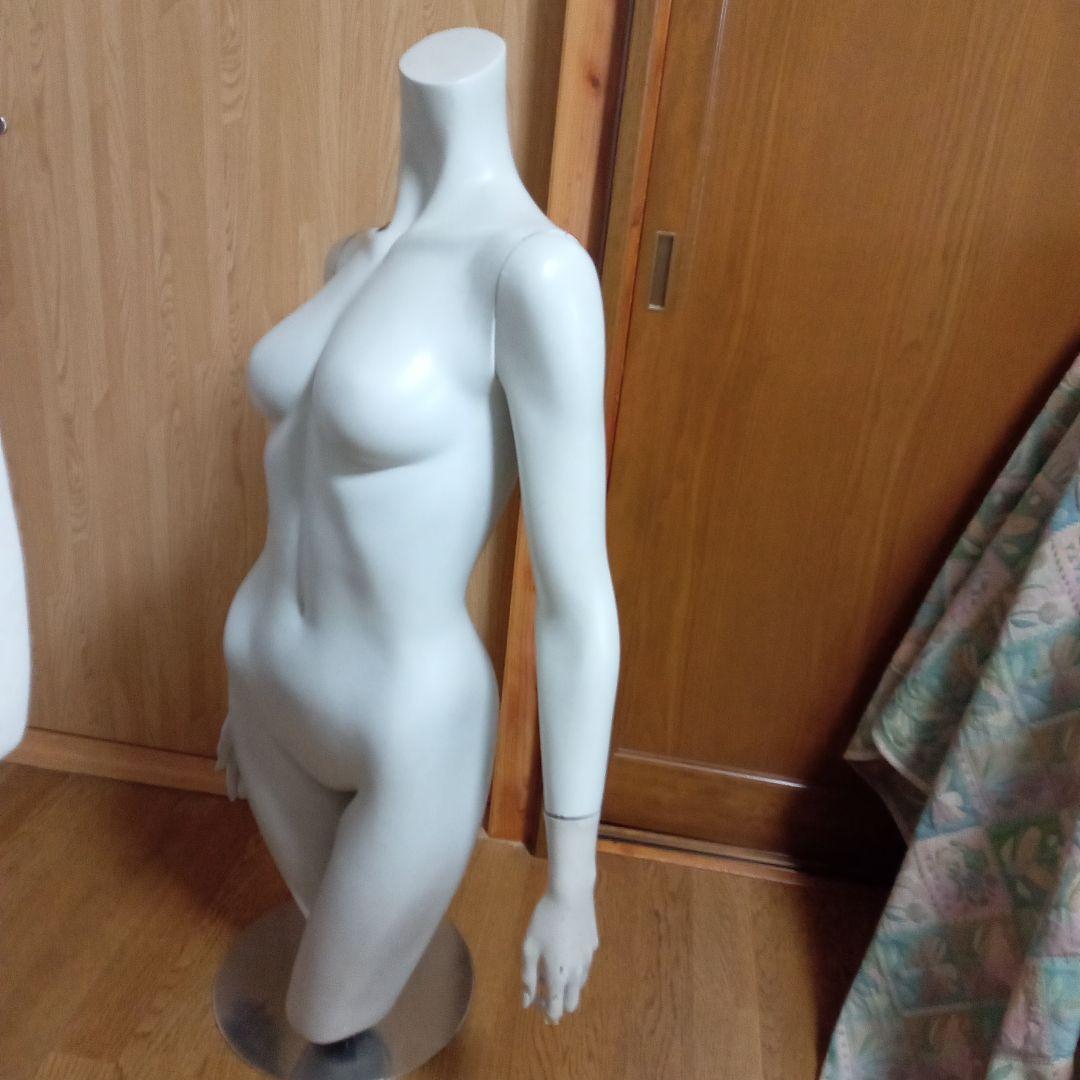 た*ぽ様 女性マネキン（傷あり、スタンド付き）
