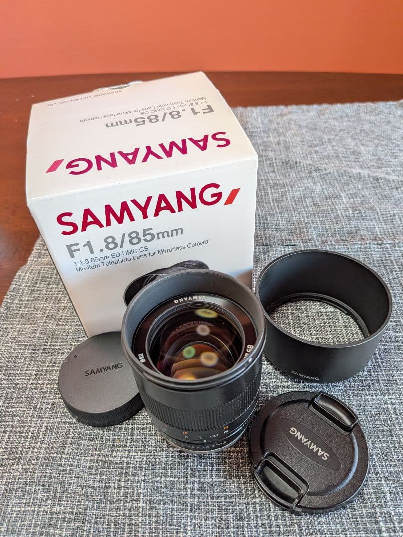 Samyang F1.8/85mm Eマウント単焦点レンズ