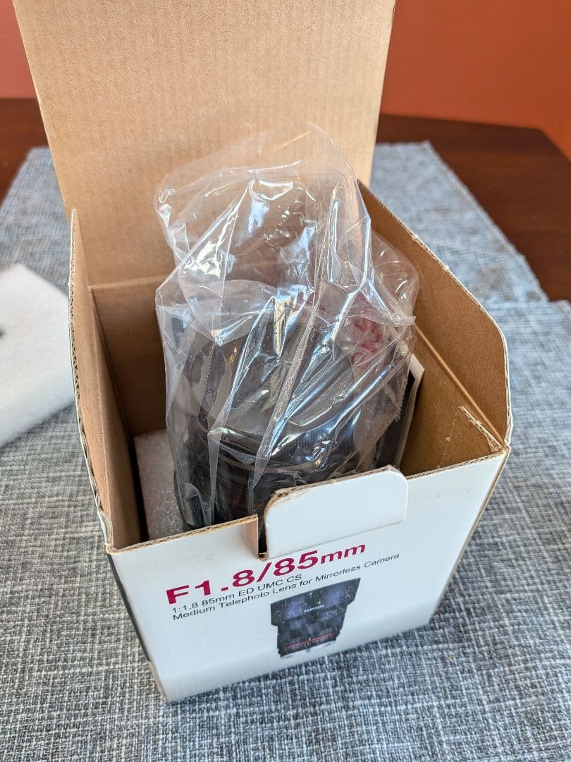 Samyang F1.8/85mm Eマウント単焦点レンズ