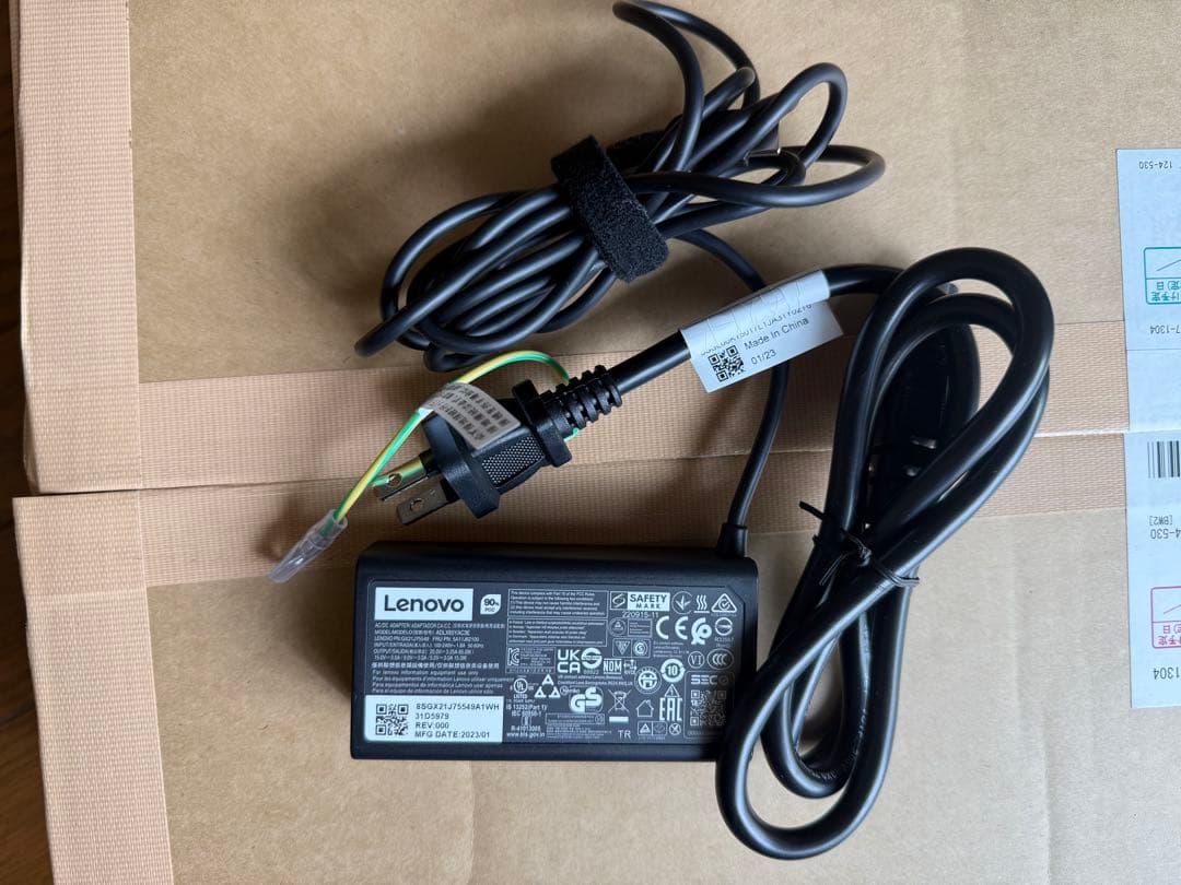 Light Edition AMD Ryzen 5 ノートPC