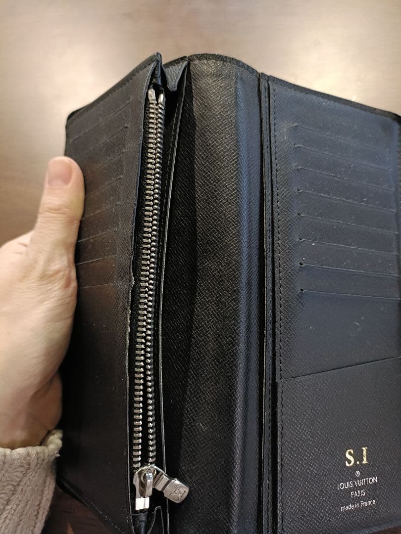 【お値下げ中】LOUIS VUITTON ルイ ヴィトン 長財布 タイガ　財布