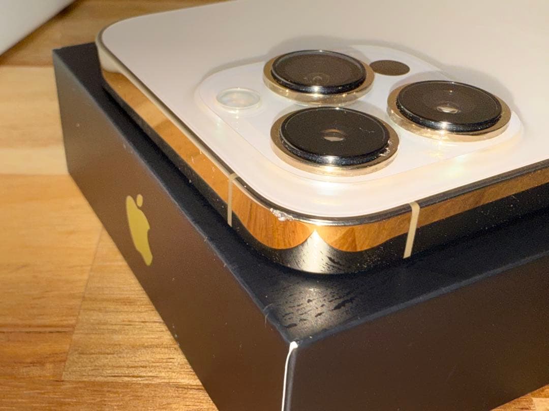 iPhone 13 pro gold 256GB SIMフリー