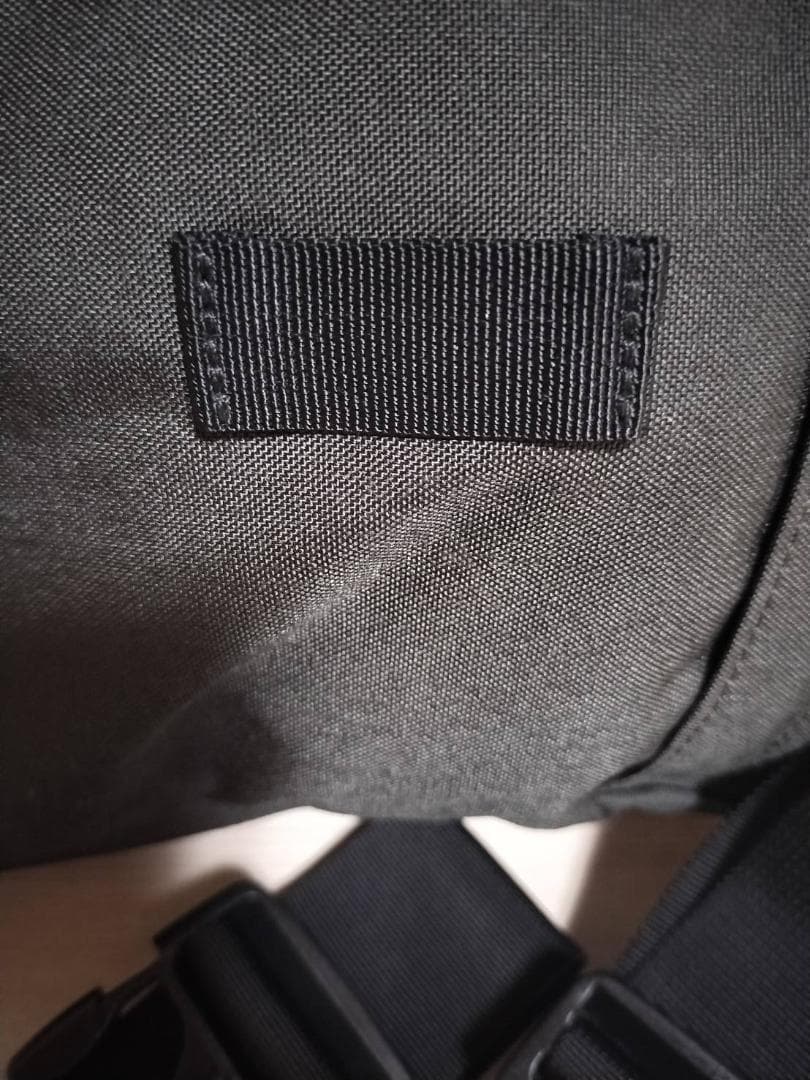 ☆美品　ガーメントバックパック2 リュックサック Henty　レインカバー