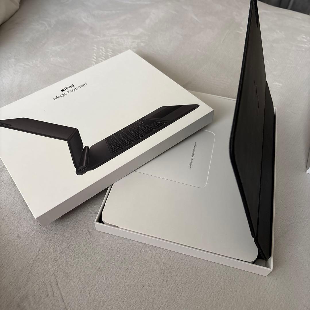 iPad Pro 11インチ　第二世代　Magic Keyboard セット