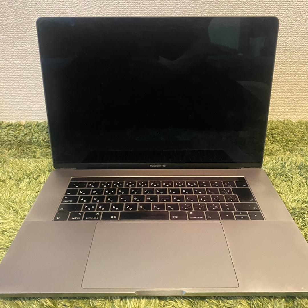 元値30万超 大幅値下げ│MacBookPro15インチ 2019 ※傷あり美品