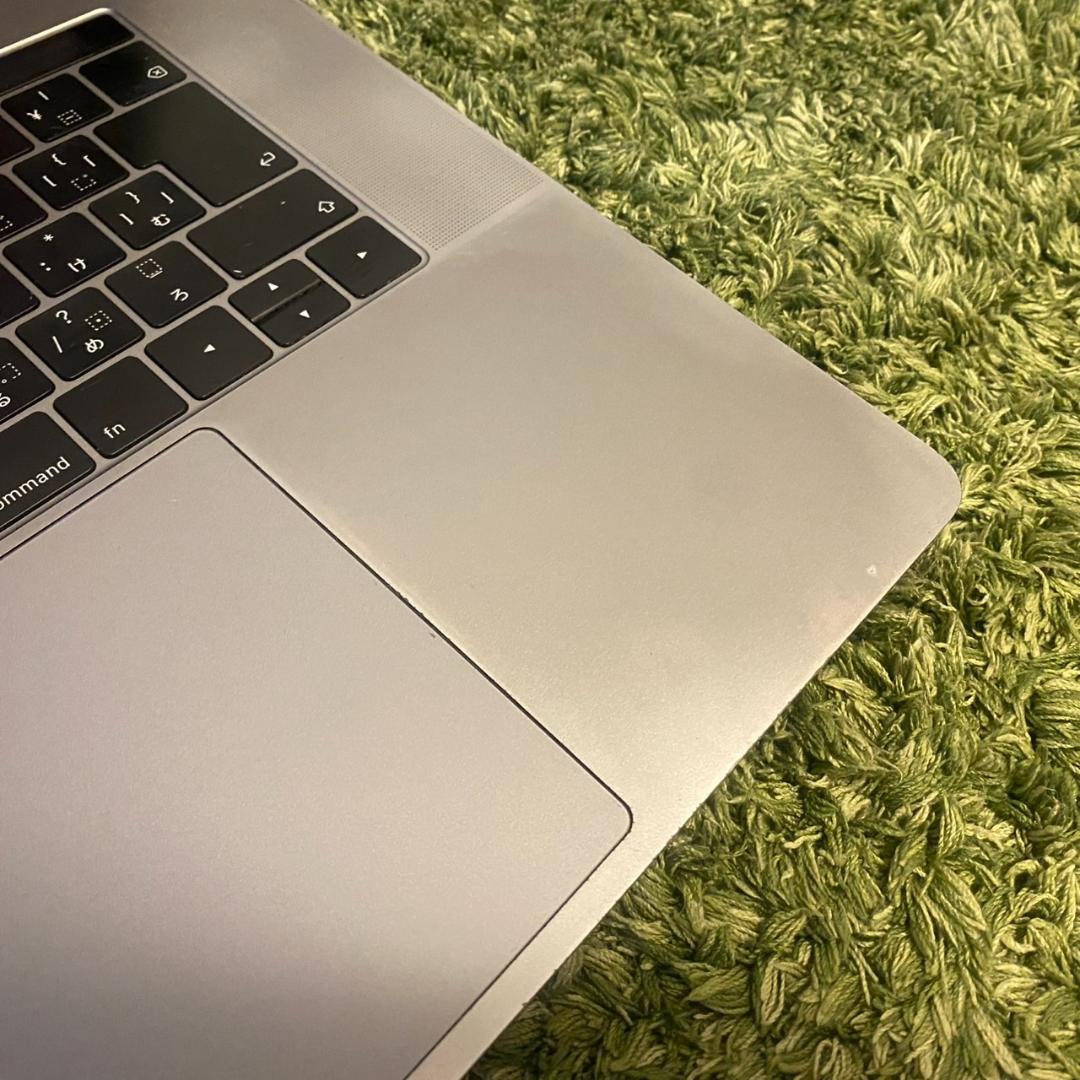 元値30万超 大幅値下げ│MacBookPro15インチ 2019 ※傷あり美品